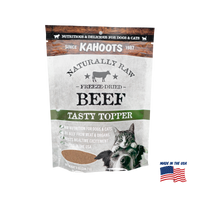 Kahoots Naturally Raw Freeze-Dried Beef Tasty Topper package for dogs and cats on a white background