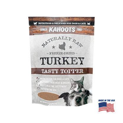 Package of Kahoots Naturally Raw Freeze-Dried Turkey Tasty Topper for dogs and cats on a white background.